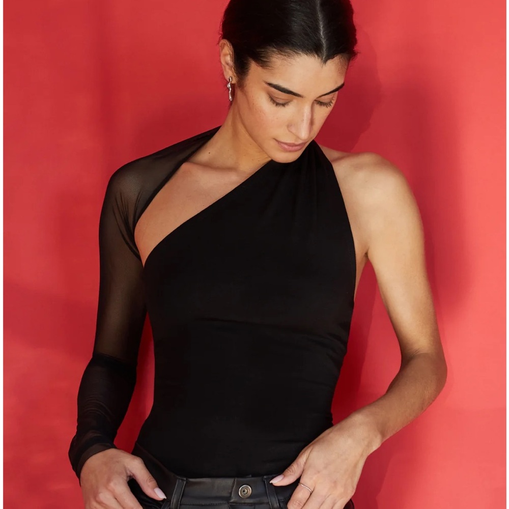 Marcella mesh one-shouldered top - size XS